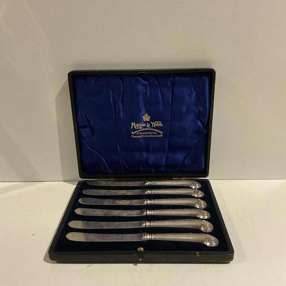 6 English Sterling Handle Butter Knives 1919 London